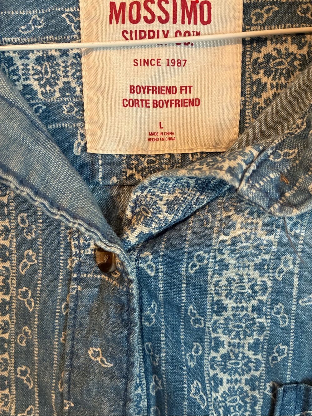 Mossimo Supply Co. Blue Bandana-Print Button-Up Shirt - Picture 2 of 4